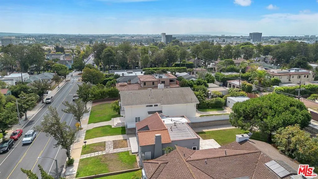 928 26th Street, Santa Monica, California 90403 home-pic-14